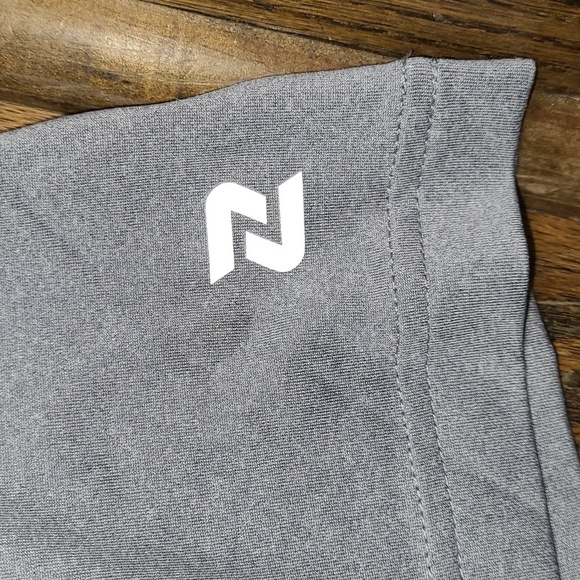 Men's Zelos gray lightweight short sleeve t shirt NWT Size L - Picture 5 of 6